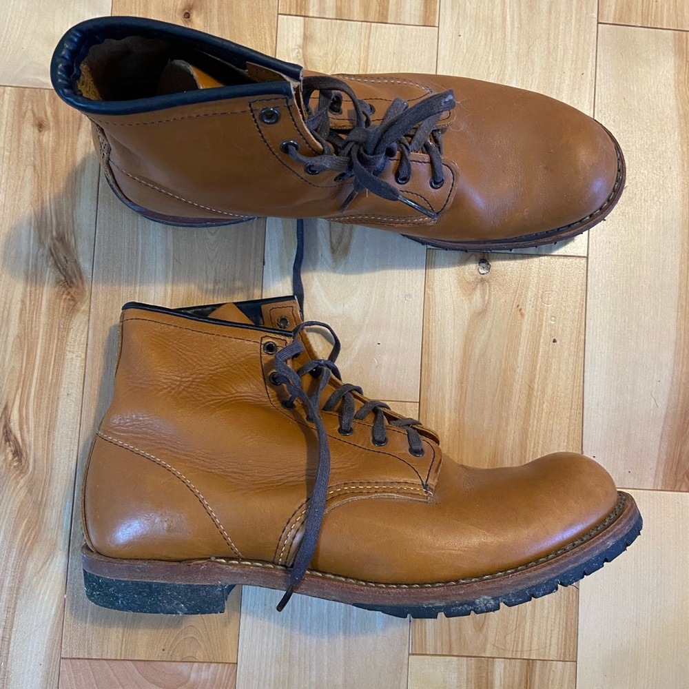 Men's Tan Red Wing Boots - Picture 2 of 5